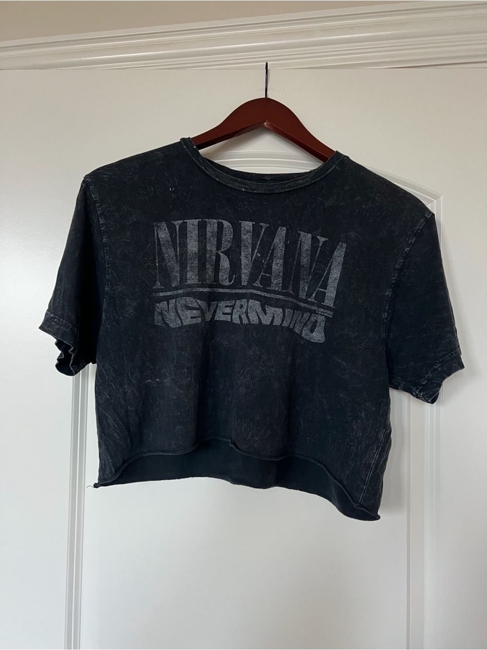 NIRVANA Black Acid Wash 'Nirvana' Cropped Tee